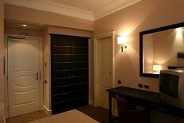 Hotel Regina Margherita (Cagliari)